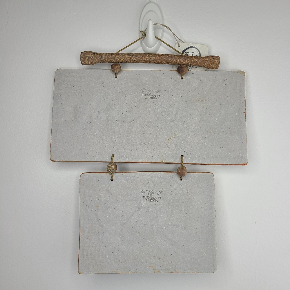 Tim Hull Wall Art Ceramic Rustic Welcome Sign with Birds Brown Blue - Picture 9 of 10